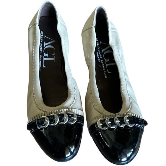 AGL Attilio Giusti Leombruni Cap Toe Ballet Slipper in Nero Beige/Coal - Picture 1 of 10